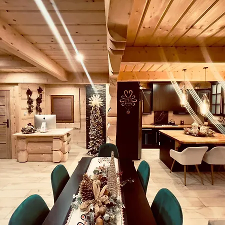 Alexandra Jacuzzi 考斯赛力克